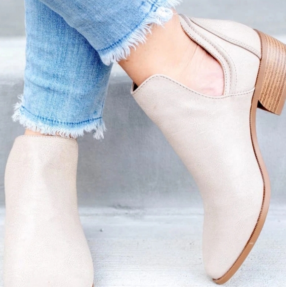 Stone - Picture 1 of 3